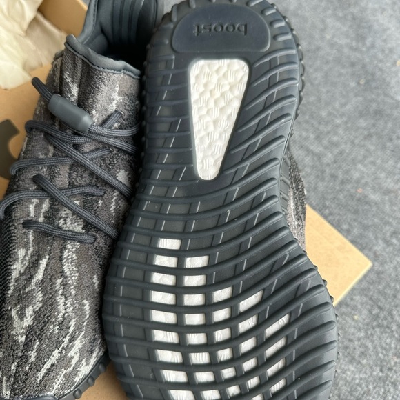 Adidas Yeezy 350 MX Dark Salt 9.5 new never worn in original box with tags - Picture 6 of 12